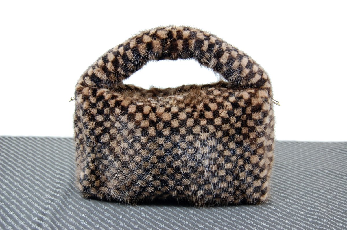 毛皮&レザー製品販売ノーザンワールド NORTHERN WORLD by MIZUNO