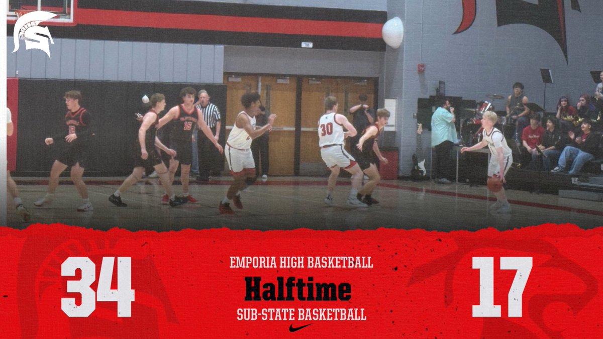 EhighAthletics's tweet image. Spartans play a great first half and lead Great Bend by 17 at the break! #SubState @KSHSAA