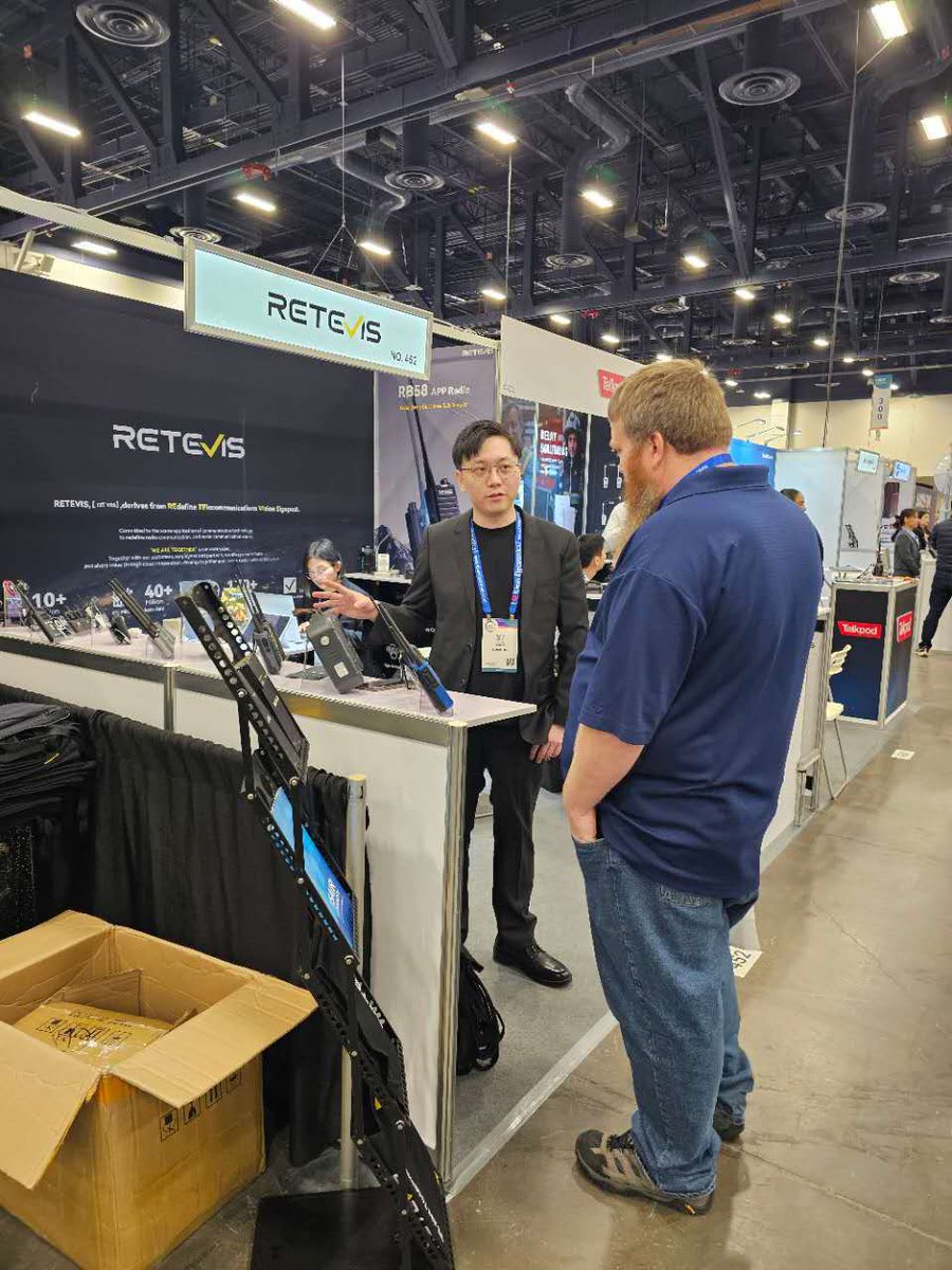 retevis_fans's tweet photo. Last year's event brought warm greetings and valuable inquiries from many customers. This year, we're returning with new products and even more refined communication solutions. #RETEVIS #RETEVISReliable #IWCE25 #IWCE26 #communication #technician https://t.co/NYYLirXfhL