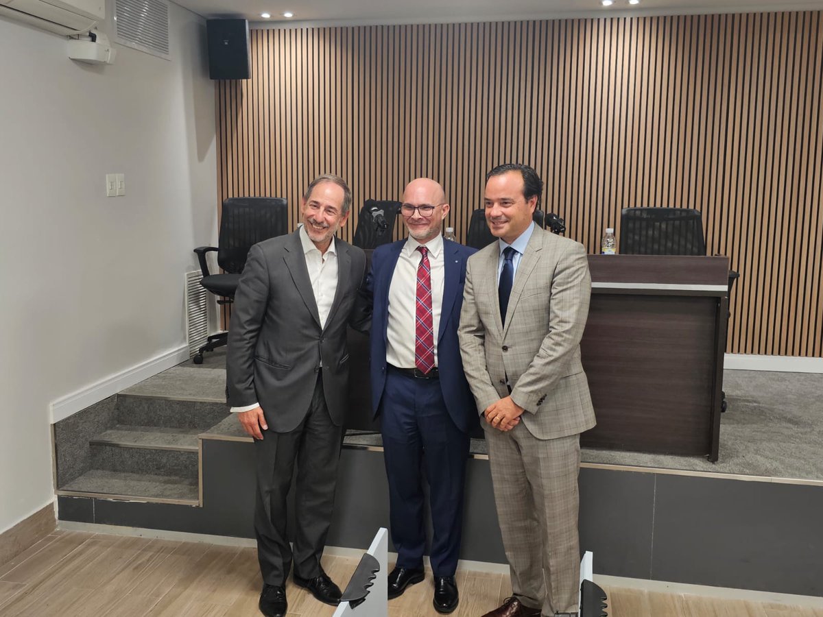 En la presentación del libro Derecho Civil Parte General <a href="/LaLeyRedaccion/">TRLaLey - Redacción Jurídica</a>