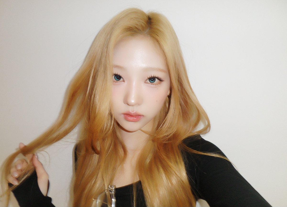 stella ۫ ꣑ዪ tweet media