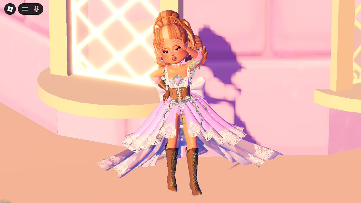 royalehighfixation ❤️‍🔥 tweet media