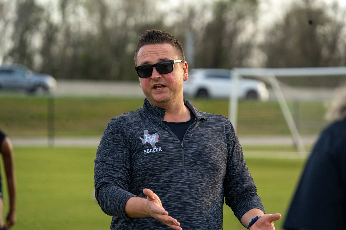 Lamar Soccer tweet media
