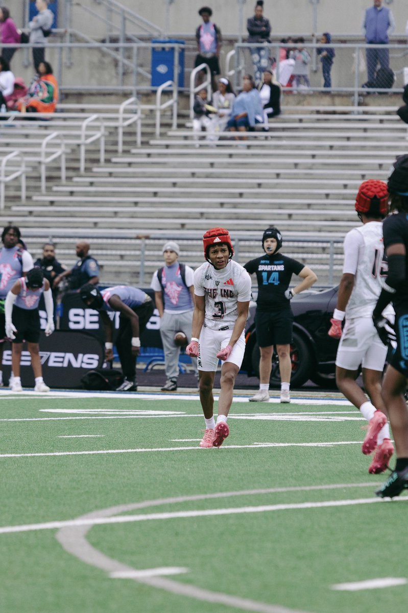 TaelurMadeWortham2029 tweet media