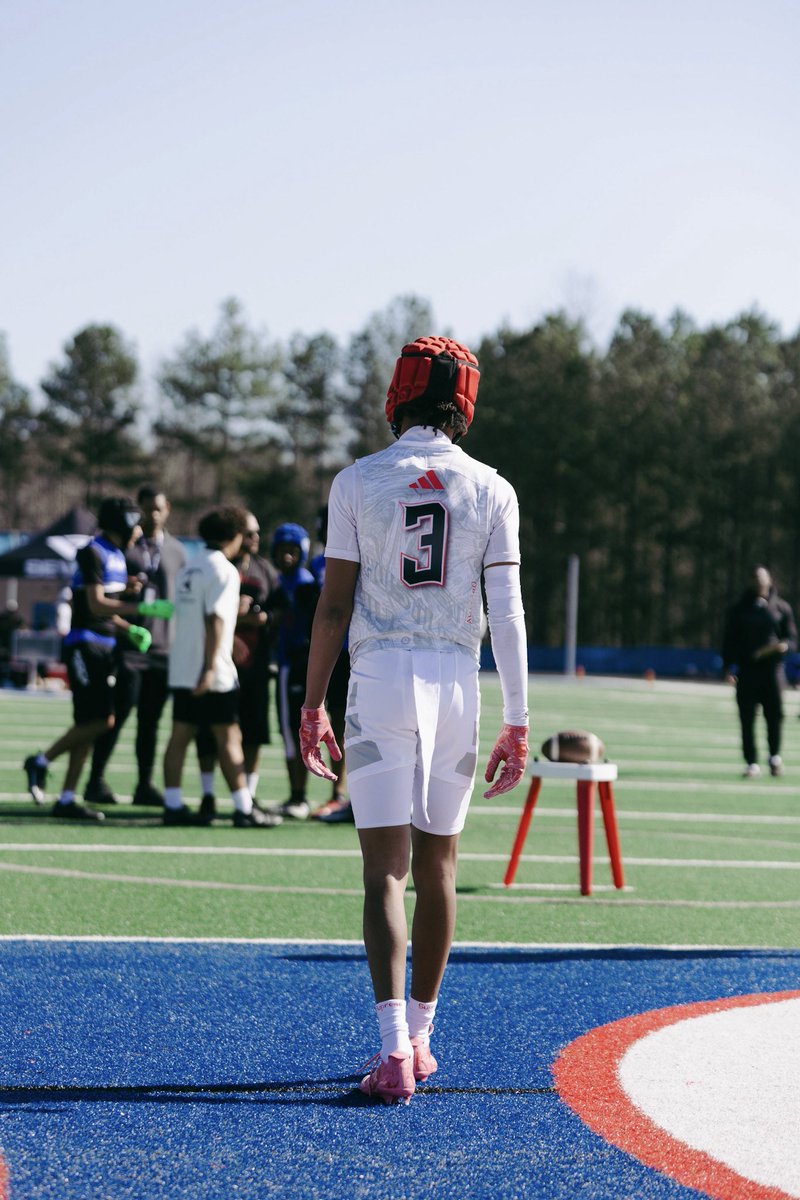 TaelurMadeWortham2029 tweet media