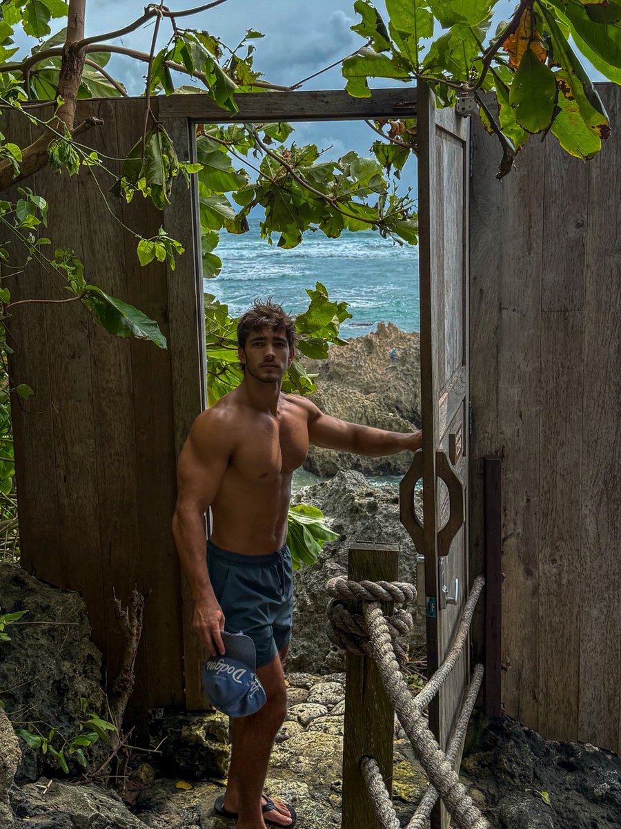 Kyle Kuznik tweet media