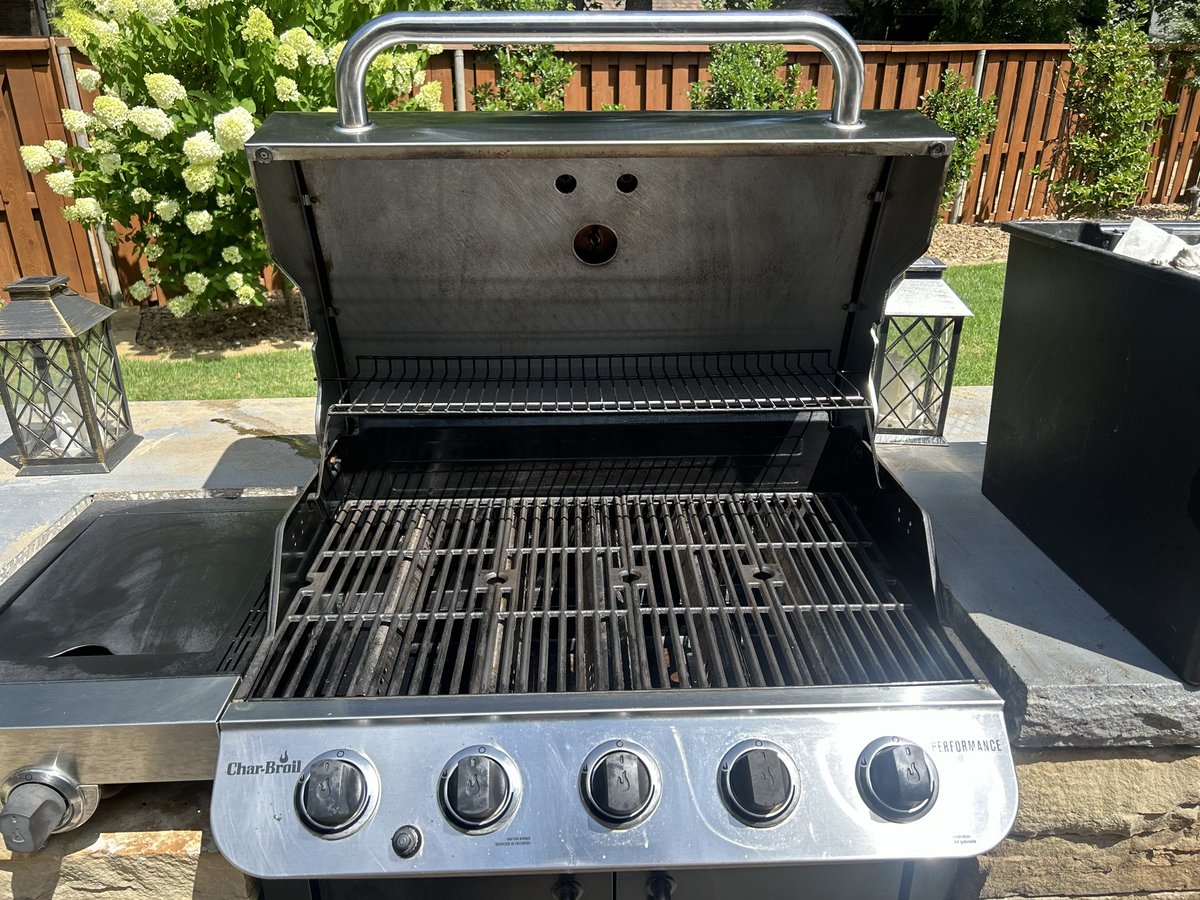 Austin - Steel Studs tweet media