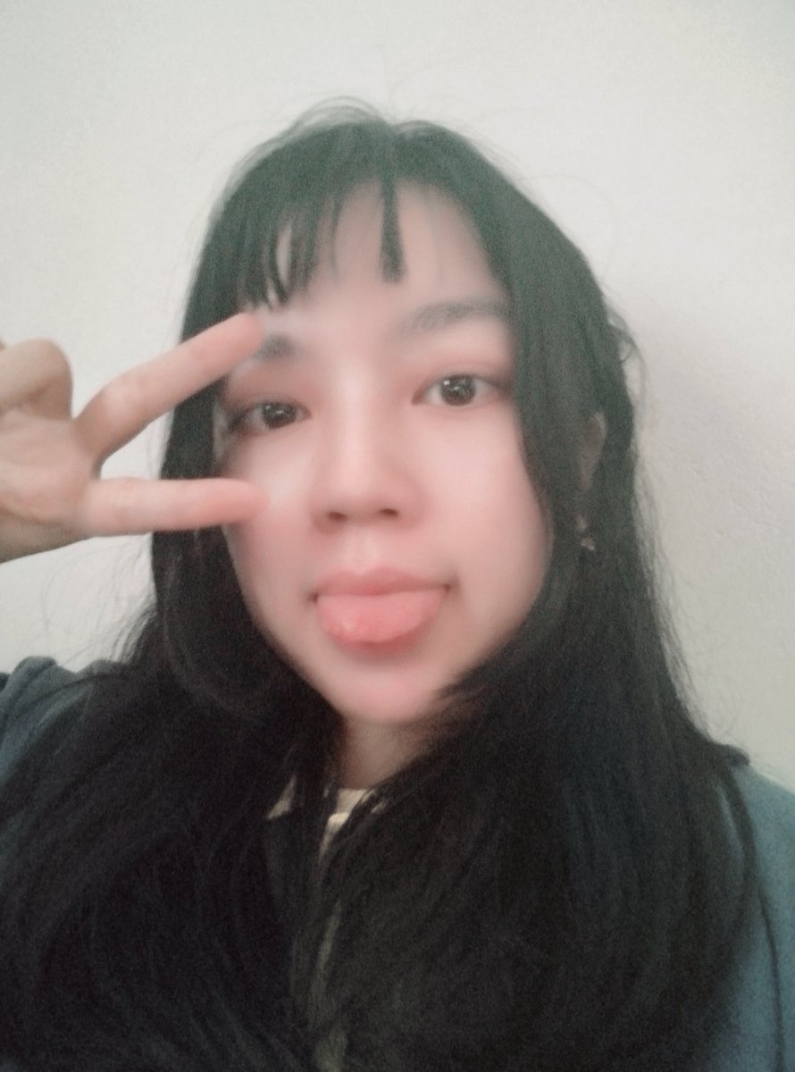 Lorav Flaireune tweet media