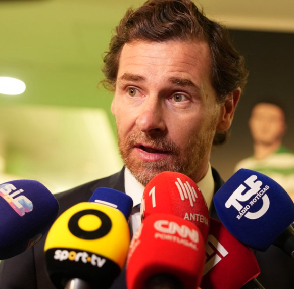 Villas-Boas quer castigo para Suárez:

"Acima de tudo, quero passar uma mensagem que me parece muito clara. Quando era treinador no campeonato chinês, levei uma suspensão de quatro jogos por ter feito um gesto igual ao do Luis Suárez. O presidente do Sporting já chamou ladrão ao