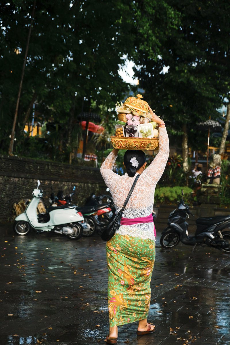 Simon Ribadeneira tweet media