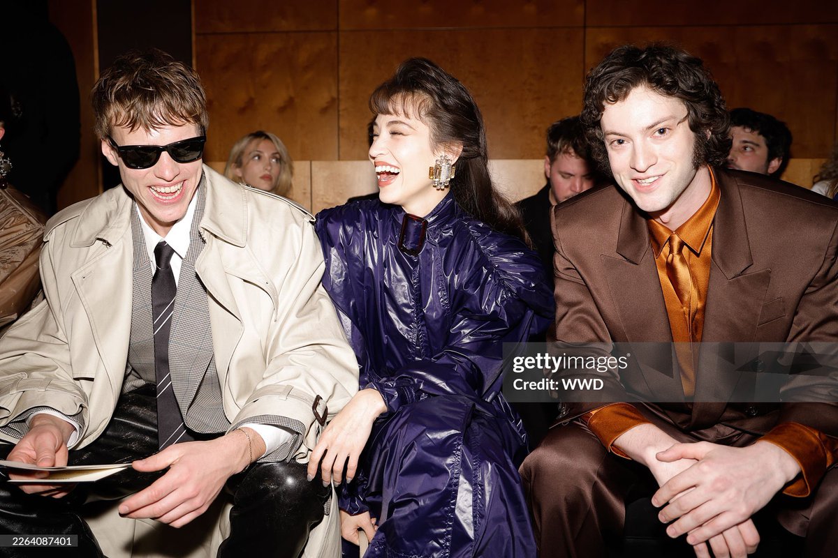 Dominic Sessa alongside Finn Bennett and Kiko Mizuhara at YSL’s Paris Fashion Week show✨