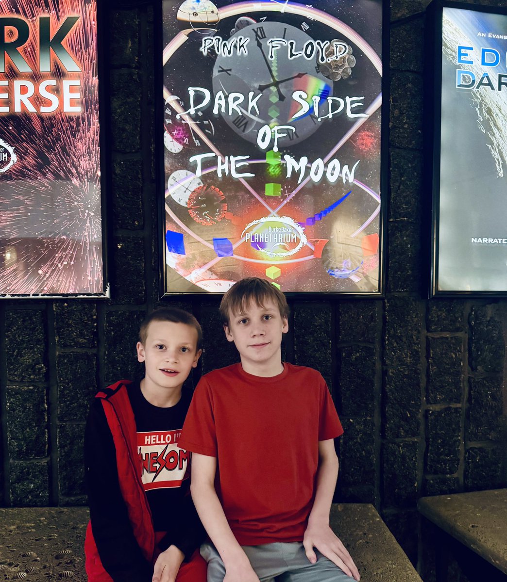 Zepp1978's tweet photo. Here we go! #PinkFloyd #DadShit https://t.co/KmL8QsIaPS