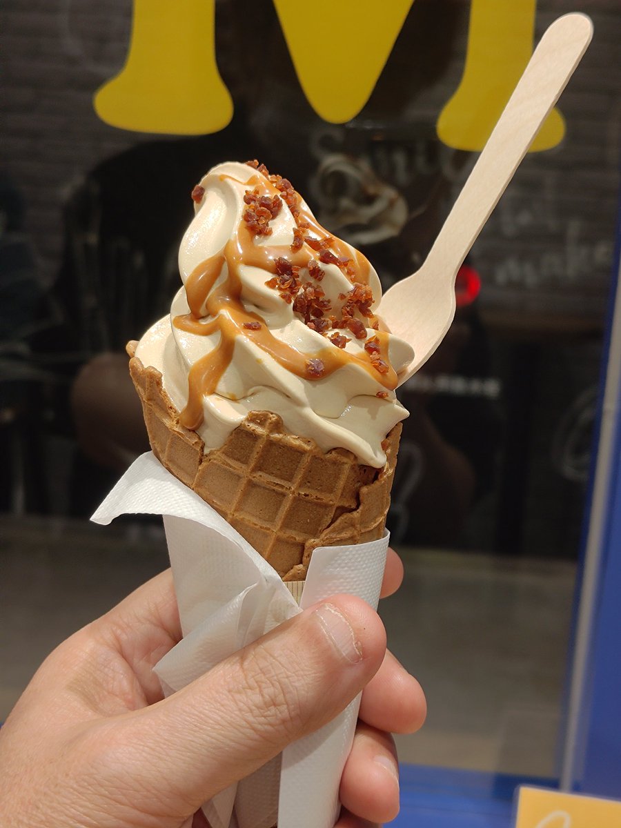 ランチ食べたあと、良い天気だったのと、ここ数日食事以外は部屋で