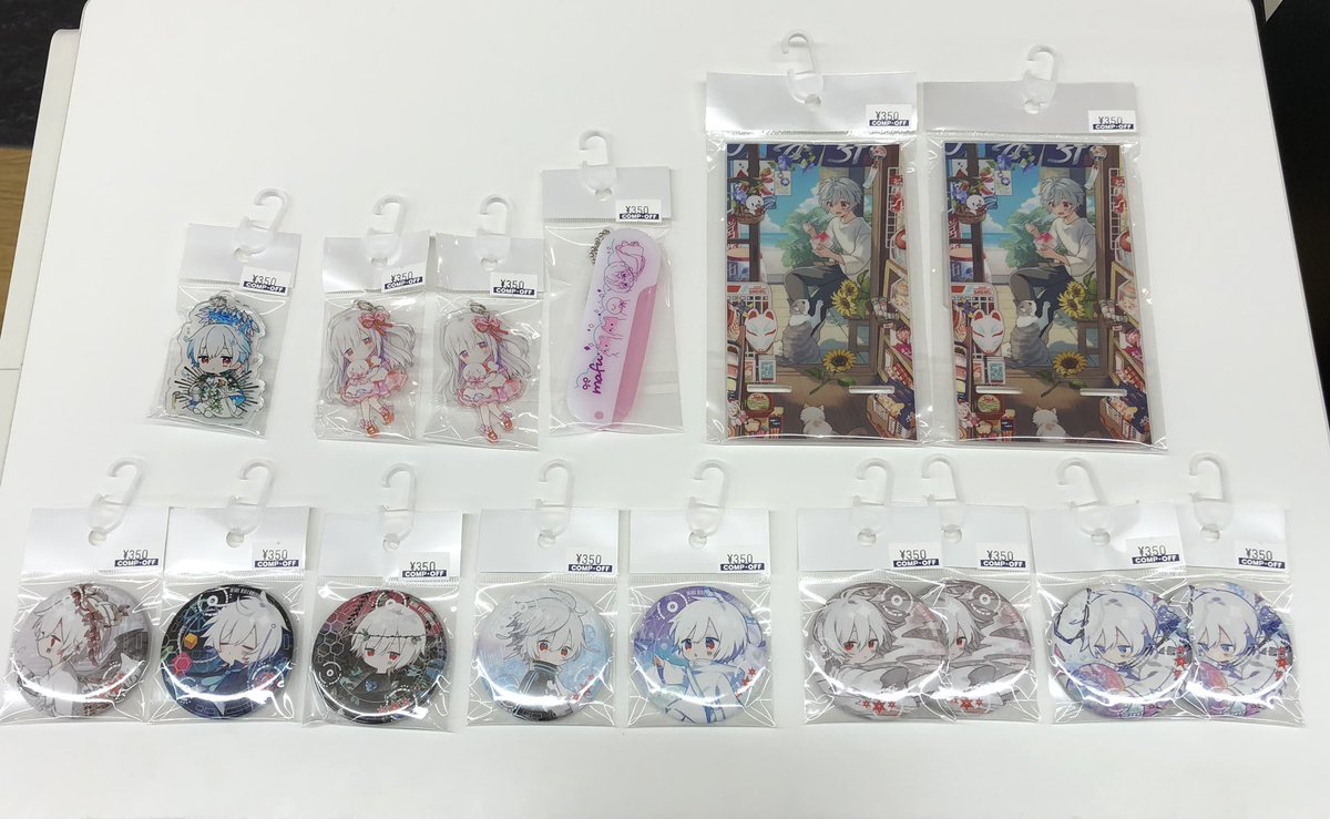 ✨入荷情報✨ 歌い手コーナーより まふまふさんの缶バッジやアクリル