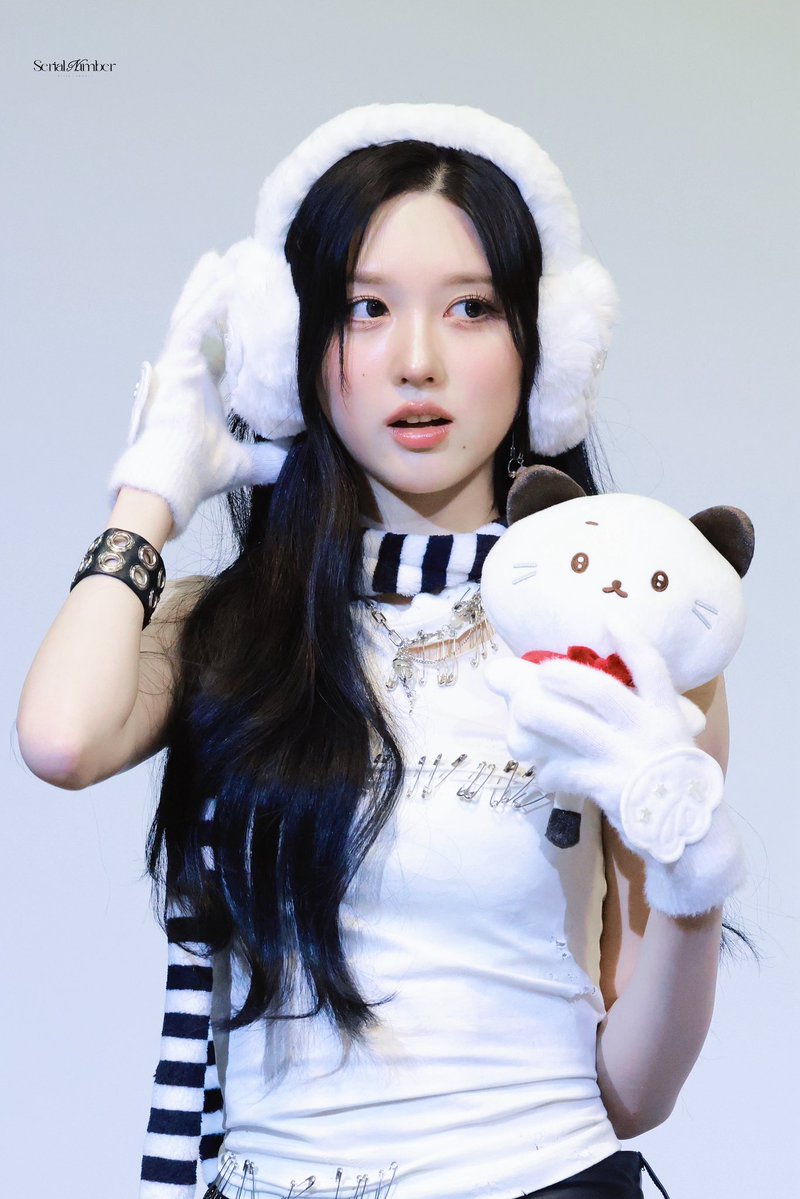 𝑆𝑒𝑟𝑖𝑎𝑙 𝑁𝑣𝑚𝑏𝑒𝑟 (@0924ketchup) on Twitter photo 