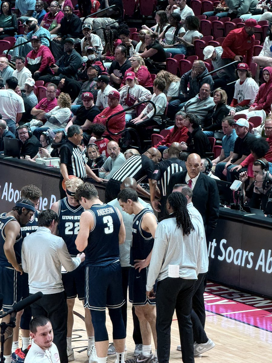 clubcvz's tweet image. In addition to AfterDarking, now it’s official @GeoffGrammer #drink on the Utah State challenge…