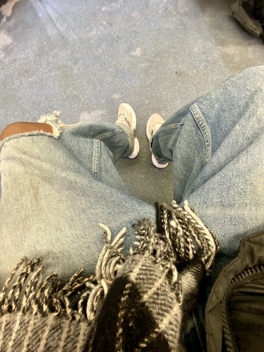 Isaiahkbs's tweet image. youtu.be/b8GtFFOGGVk?si…

“We’re all different” visual out now 

Tape soon 

#hiphop #rap #emcee #newmusic