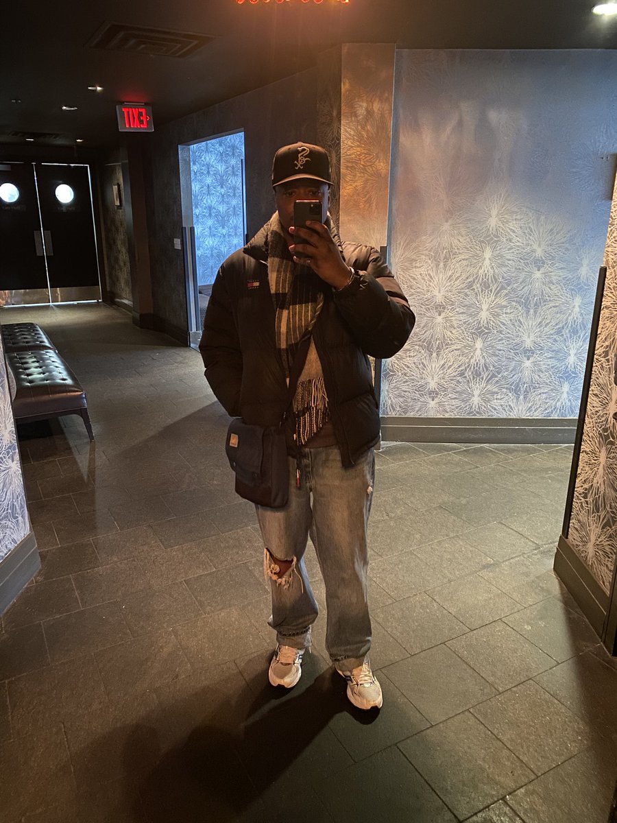 Isaiahkbs's tweet image. youtu.be/b8GtFFOGGVk?si…

“We’re all different” visual out now 

Tape soon 

#hiphop #rap #emcee #newmusic