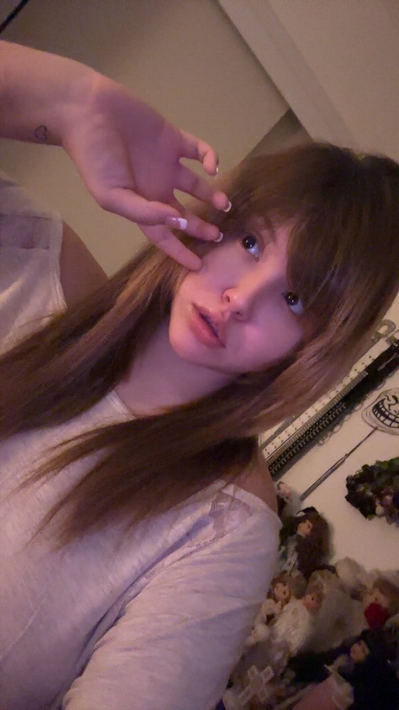 Angelica tweet media