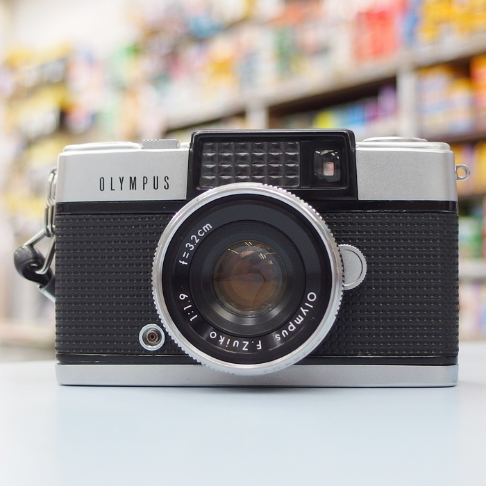 champcamera's tweet photo. ไธญๅค OLYMPUS PEN-D๏ผๆดๅๆธ๏ผ๏ฟฅ30,000- by ใใพใใฉใผใถๅบ
้ซ้1/500็งใทใฃใใฟใผใจ32mmF1.9ใฎๅคงๅฃๅพใฌใณใบใๆญ่ผใใ #ใใผใใตใคใบใซใกใฉใ้ฒๅบใใใณใใใใซใใใฅใขใซใง1ๆ1ๆใใฃใใๆฎๅฝฑใๆฅฝใใฟใใๆนใซใชในในใกใงใ๏ผๅฎๅฟใฎๆดๅๆธๅไฝใงใใ
#ใใฃใซใ ใซใกใฉ #ใใพใใฉใผใถ #PEND #็ฐๅ้ฝๅธ็ท
https://t.co/9qQmW9odd1