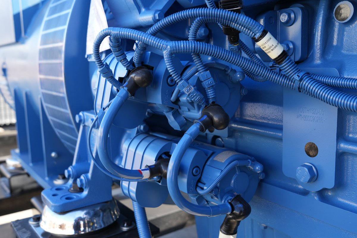 LeitengPower's tweet image. YC6TH1320-D31 (880–968 kW) delivers stable high-output power for data centers, mining &amp;amp; industrial gensets. High-pressure common rail for efficient fuel control.
leitengpower.com
lucydou52@gmail.com
#weifangleiteng #dieselengine #industrialpower #genset