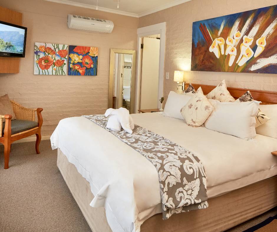 1stExchange's tweet image. Perfectly positioned in the heart of Hermanus, Hastings Hall offers relaxed accommodation just moments from the coastline. ✨ 

Book your coastal escape today: bit.ly/3el7kTi

#FirstExchange #HastingsHall #Hermanus #CoastalEscape #BeachsideLiving