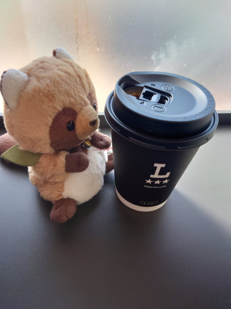 行く予定の喫茶店☕️ 休みだった… 始めてローソンのCoffee買った♥