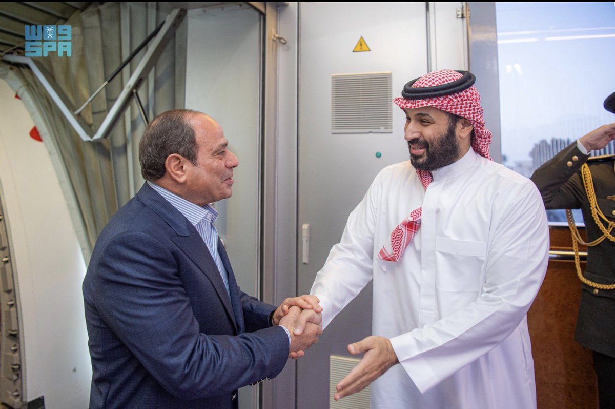 قبل ما أختفي كالعادة هقول كلمتين

التذكير اليومي للمسلمين عامة والمصريين والسعوديين خاصة
لا تنسوا الضغط بكل ما تمتلكوه من قوة الكلمة بالضغط على الأمير محمد بن سلمان والرئيس عبد الفتاح السيسي لمنع وصول جيش أبو محمد الجولاني إلى الجزيرة العربية ولو حتى تحت مسمى الدفاع المشترك