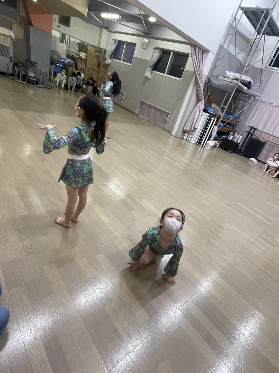 dblycee's tweet photo. 今日も衣裳つけてのリハーサル・次は7日の本番ですよ＝3 https://t.co/AKldnwPfrV