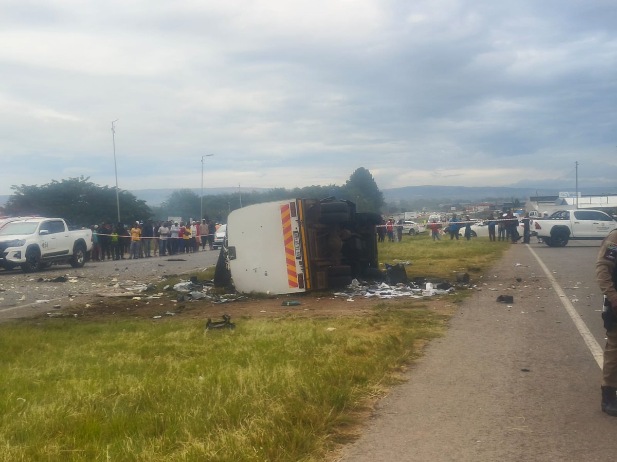 nasiphim's tweet photo. This morning, we were woken up by gunshots from a CIT near Nellmapius. There were no fatalities. 

I'm grateful to @TMPDSafety TRT, EMS, ambulance, SAPS, and private security companies who were first on the scene.

Tshwane hasn't had a CIT problem for years, and we're not about to start. Slyza tsotsi!