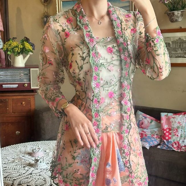 𝒓𝒊 tweet media