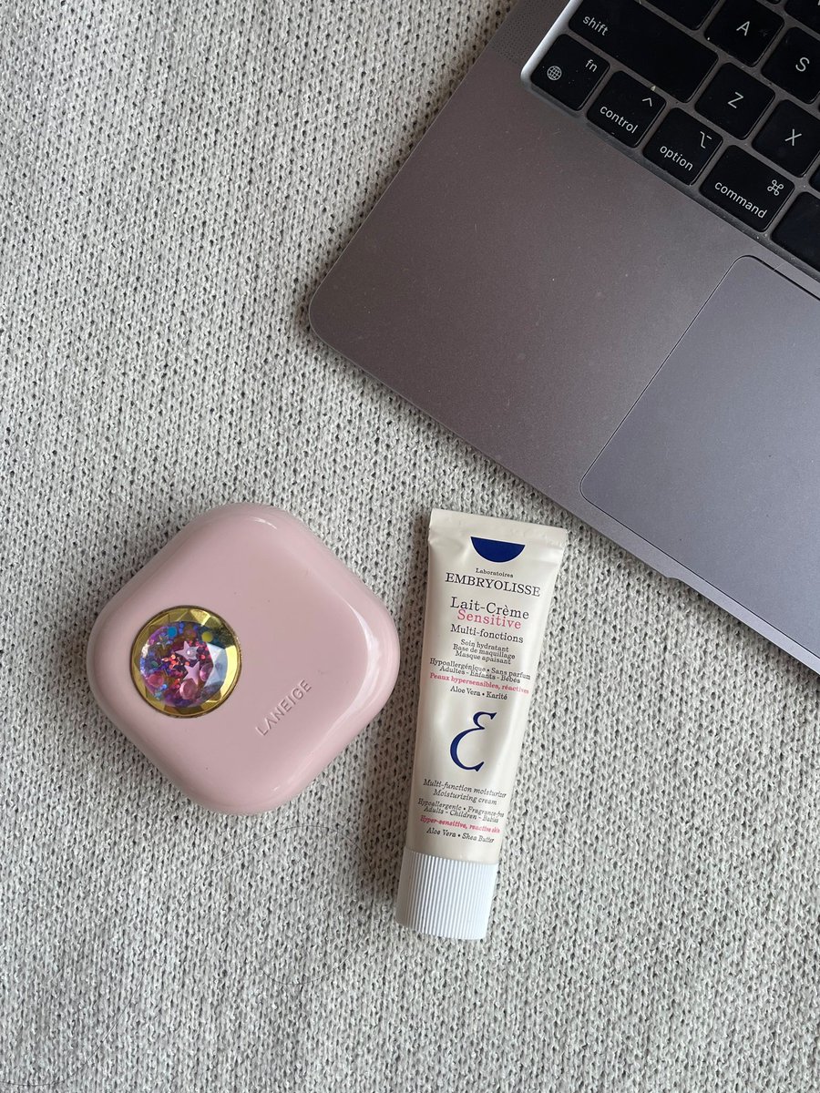 🩷 WOMANFEEDS 🩷 tweet media