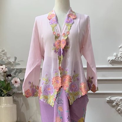 𝒓𝒊 tweet media