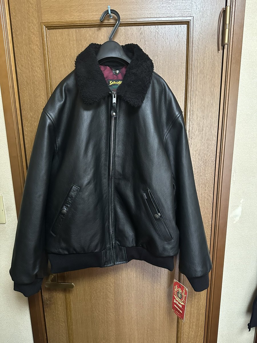 人生で一番高い服買った 26S/S supreme×schott Shearling Collar