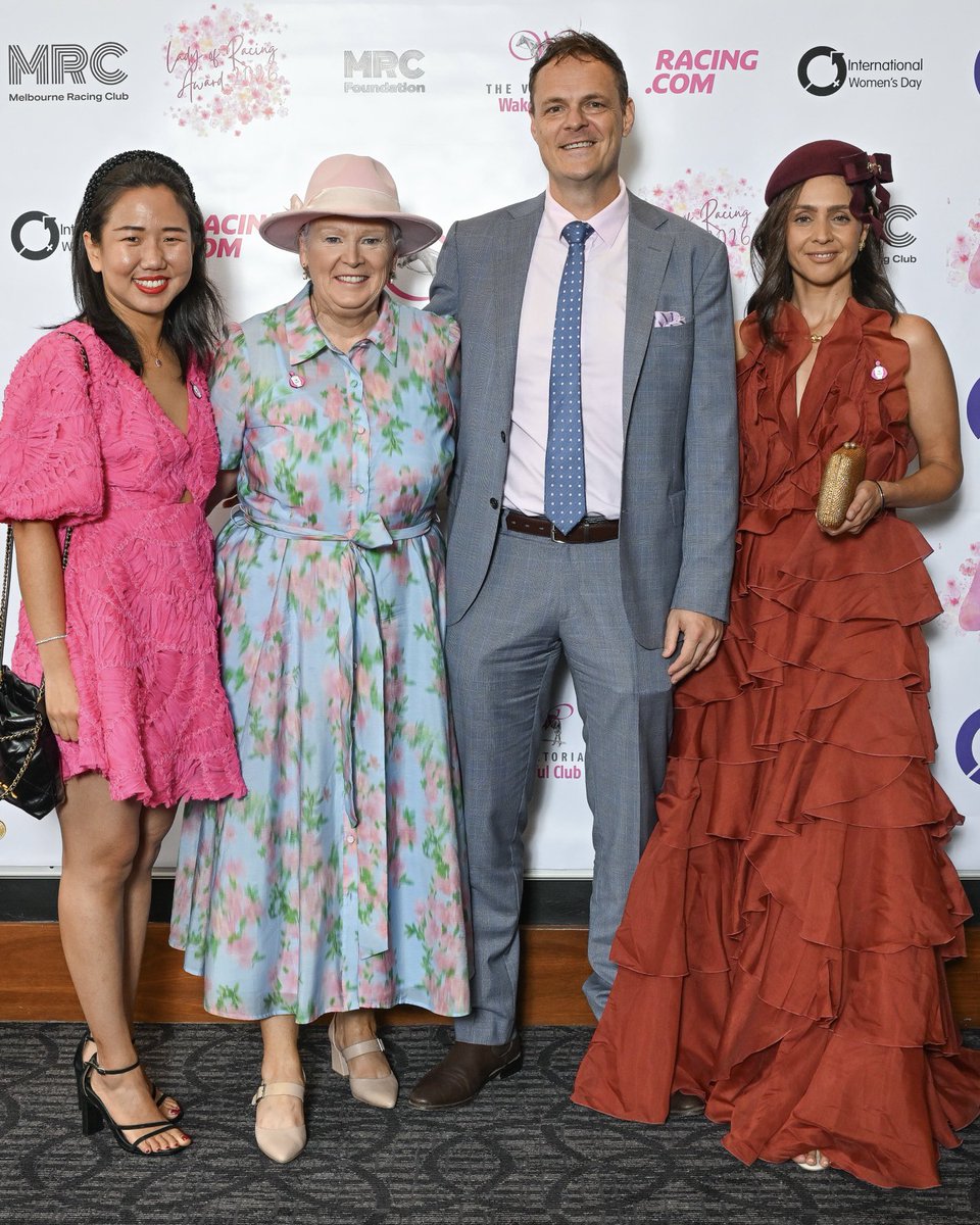 Country Racing tweet media