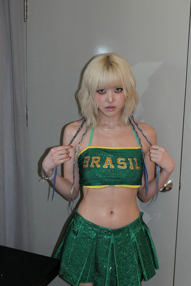 Multi_bitches tweet media