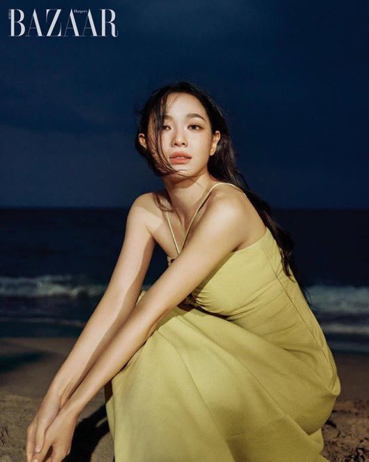 karrenstar's tweet photo. [Interview] 260304 Harper's BAZAAR 2026 Spring Cover

When asked about her feelings on celebrating her 10th anniversary this year, #KIMSEJEONG said, "Before, when I thought about having debuted for 10 years, I always felt like my acting and singing skills only had 5 years of experience, and I couldn't accept reality for a while. Now, I think, 'I've become someone who can do both!' By accepting part of the truth of the choices I've made, I've slowly learned to let go of greed. Rather than regrets, I want to strive to find meaning in the present," expressing her love for her acting and singing career.

Source: Harper’s Bazaar Korea