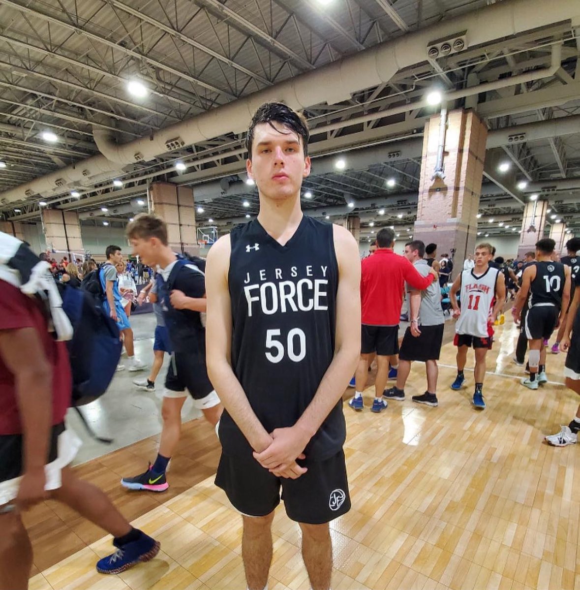 jerseyforce_'s tweet photo. congratulations to class of 2020 #ForceAlum Luke Kolaja (@nyumenshoops) on being named 2nd Team All UAA, happy for you big fella! #theforceway https://t.co/W4BZjBFHXk