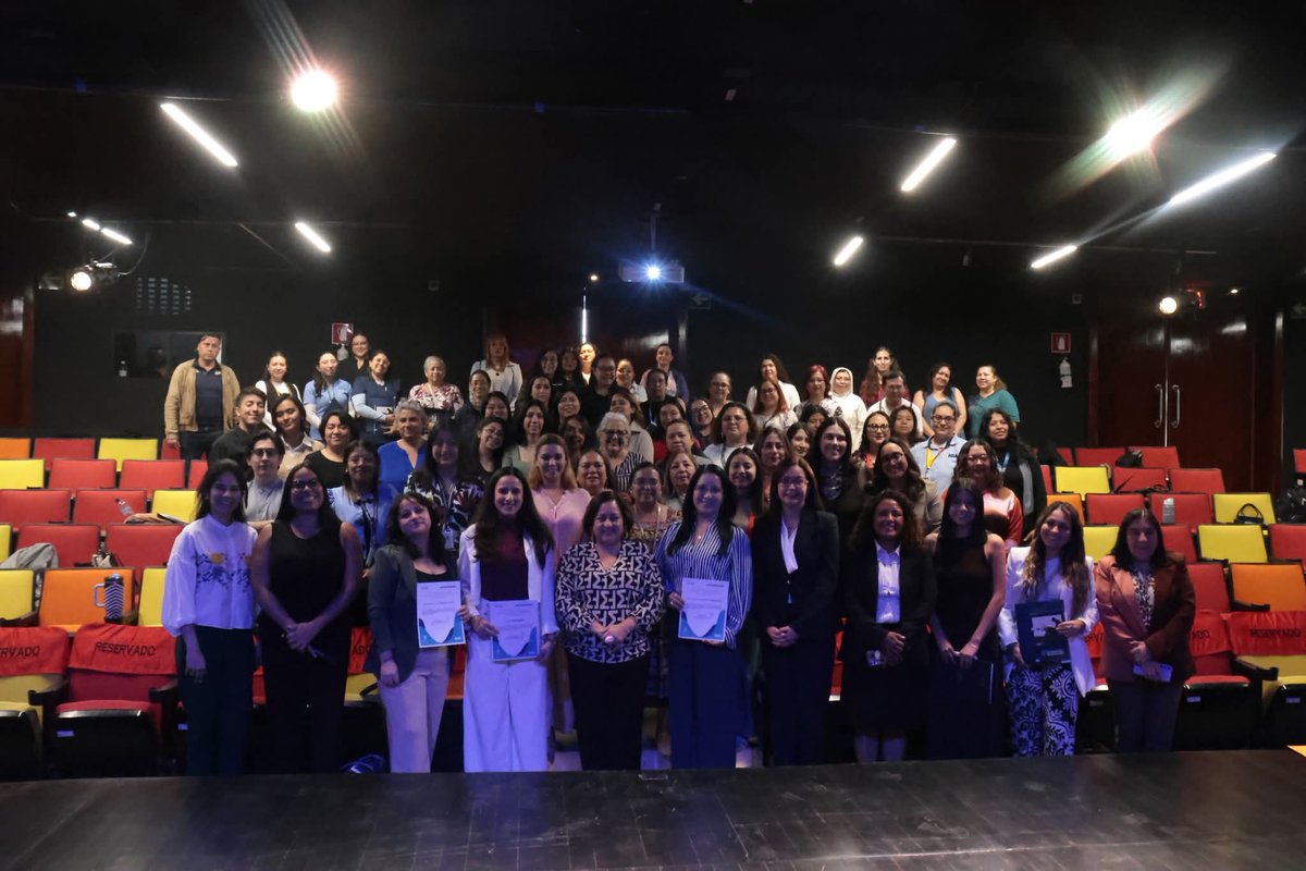 👩‍🔬 Impulsar la participación de las mujeres en la ciencia es clave.

🔎 Ana Lucía Solano (<a href="/CIE_UVG/">Centro de Investigaciones Educativas - UVG</a>) participó en un evento de <a href="/senacytgt/">Senacyt Guatemala</a> para presentar un diagnóstico sobre barreras para la población indígena, especialmente mujeres.

➡️Conoce el proyecto: noticias.uvg.edu.gt/como-impulsar-…