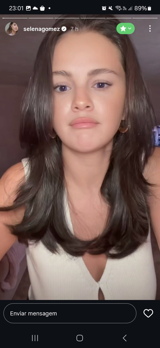 Lihfagundess's tweet photo. "Ai mas ela colocou todo mundo que segue ele nos melhores amgs"
Eu não tô nem aí o importante é que estou nos melhores amigos da Selena Gomez, minha primeira e eterna crush 🥹🤍 https://t.co/LrkC7wSsYv