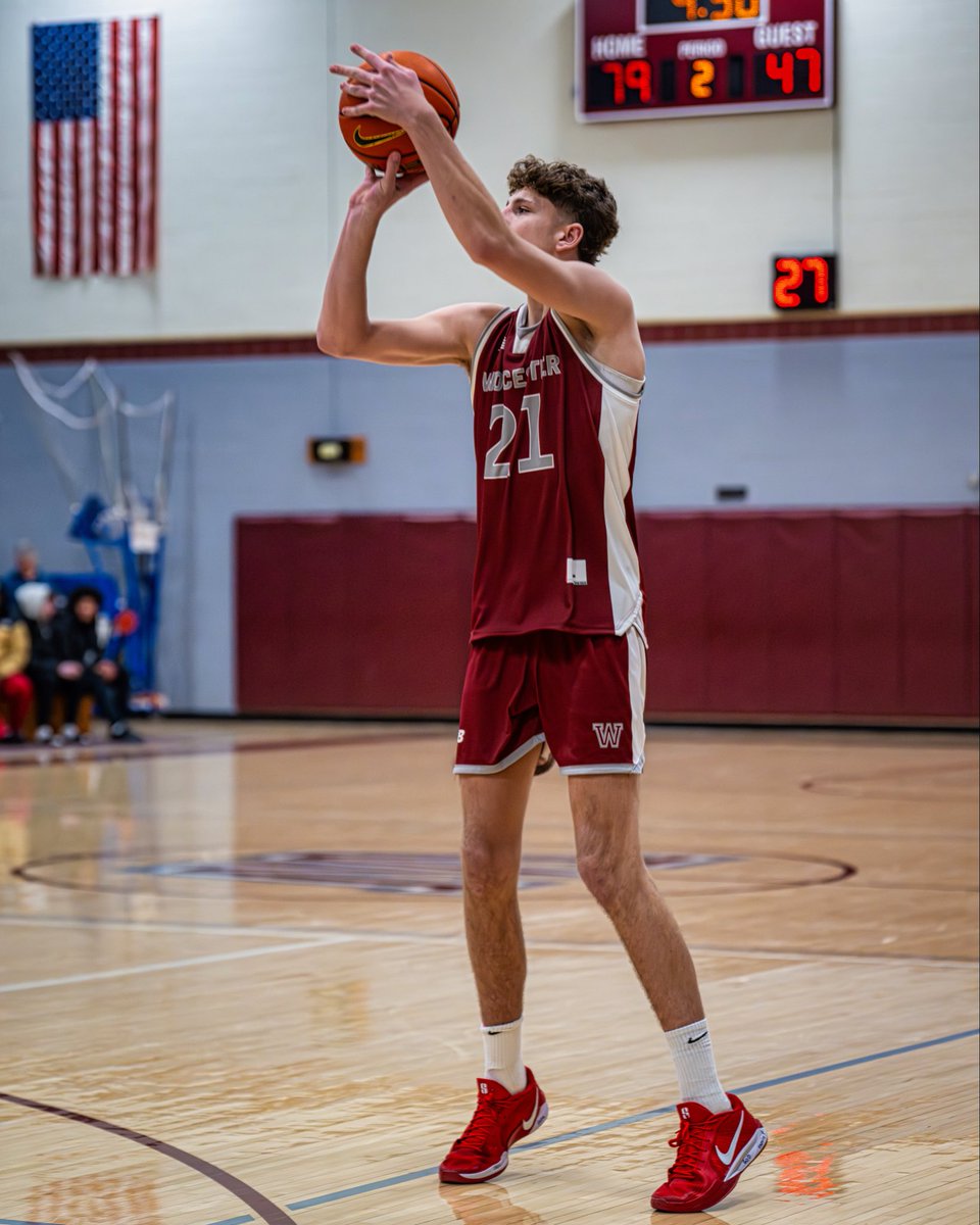 Worcester Basketball tweet media