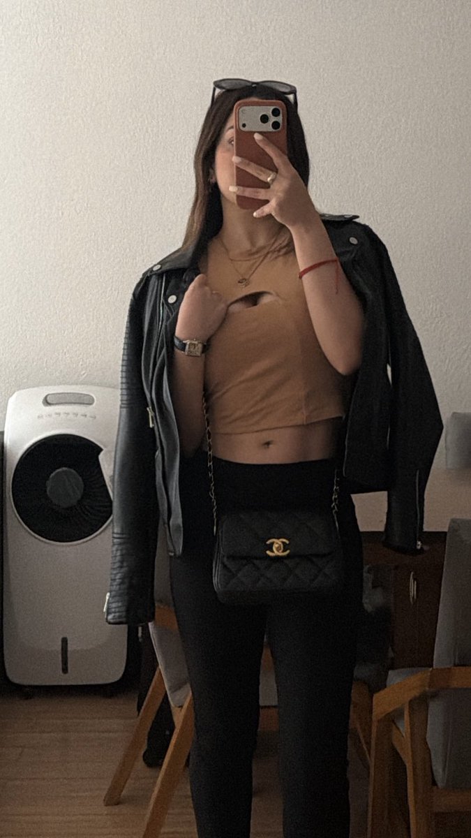 Fernanda Ferrá 🌼 tweet media