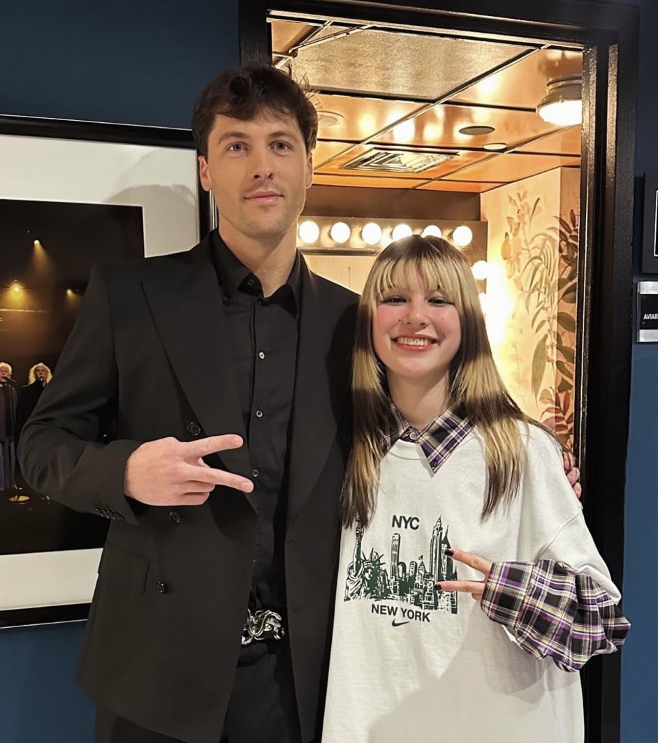 Alysa Liu &amp; Robert Rausch stun in new photo.