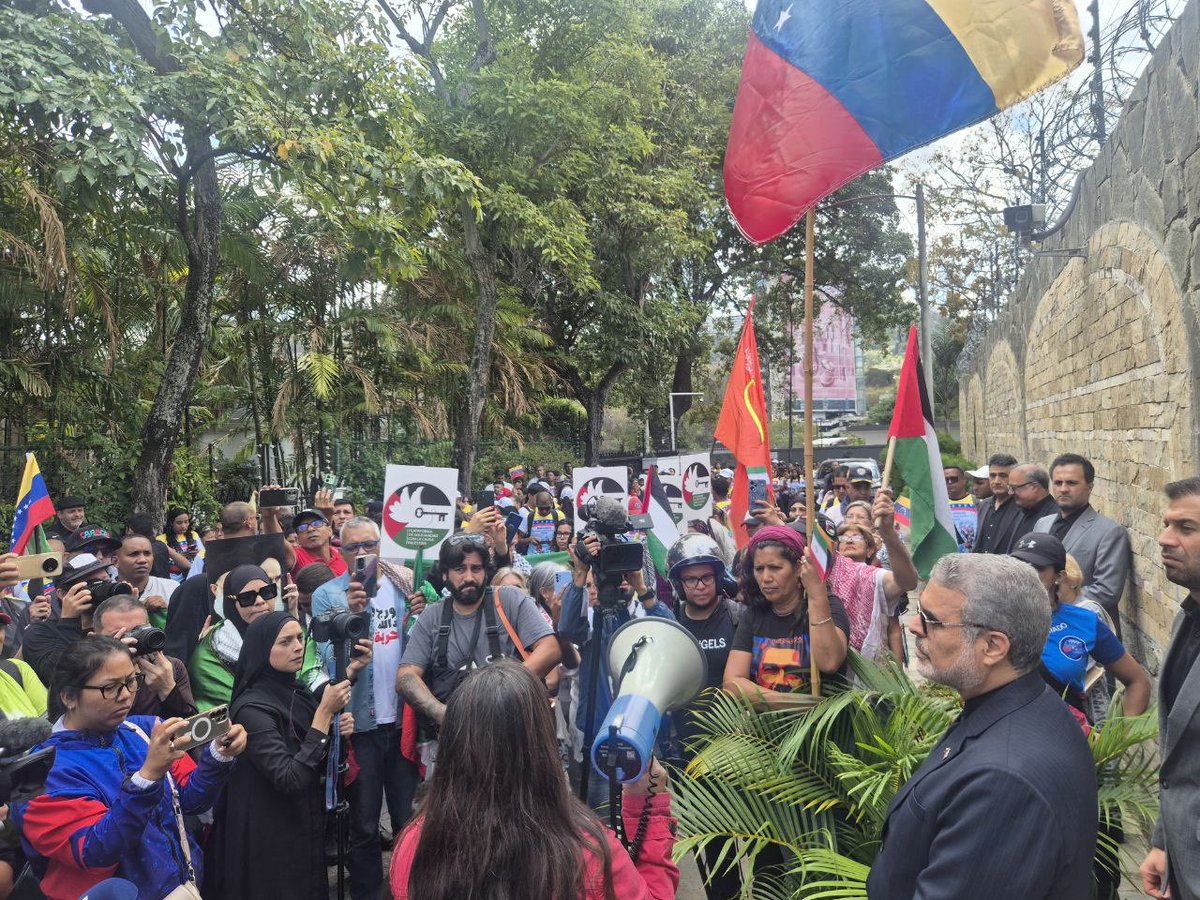 Embajada de la R. I. de Irán en Venezuela tweet media