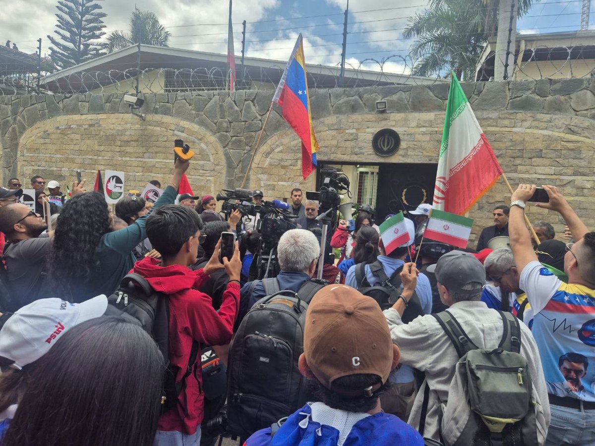 Embajada de la R. I. de Irán en Venezuela tweet media