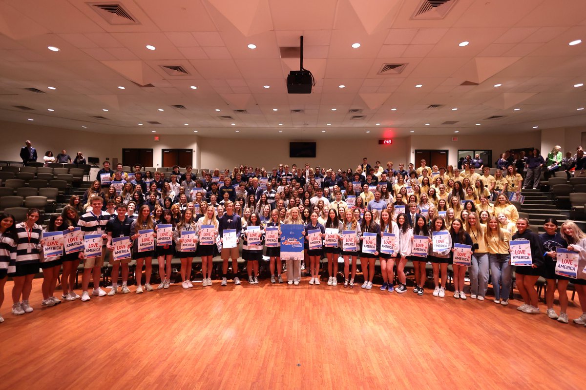 TPUSA Students tweet media