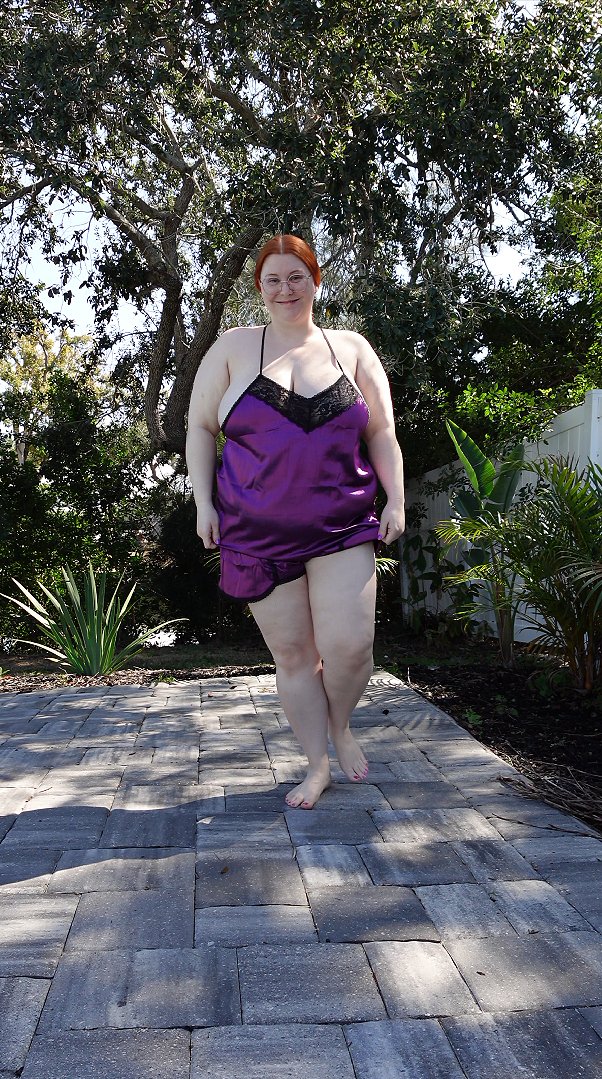 EmberSweets tweet media