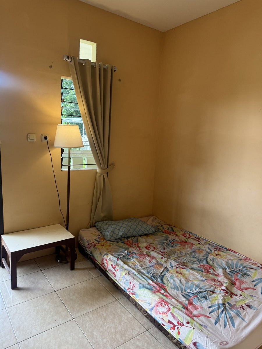 444staywithu tweet media