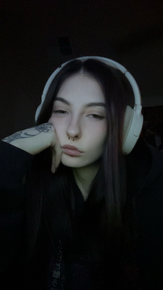 Would you survive one night with me? Be honest 👀