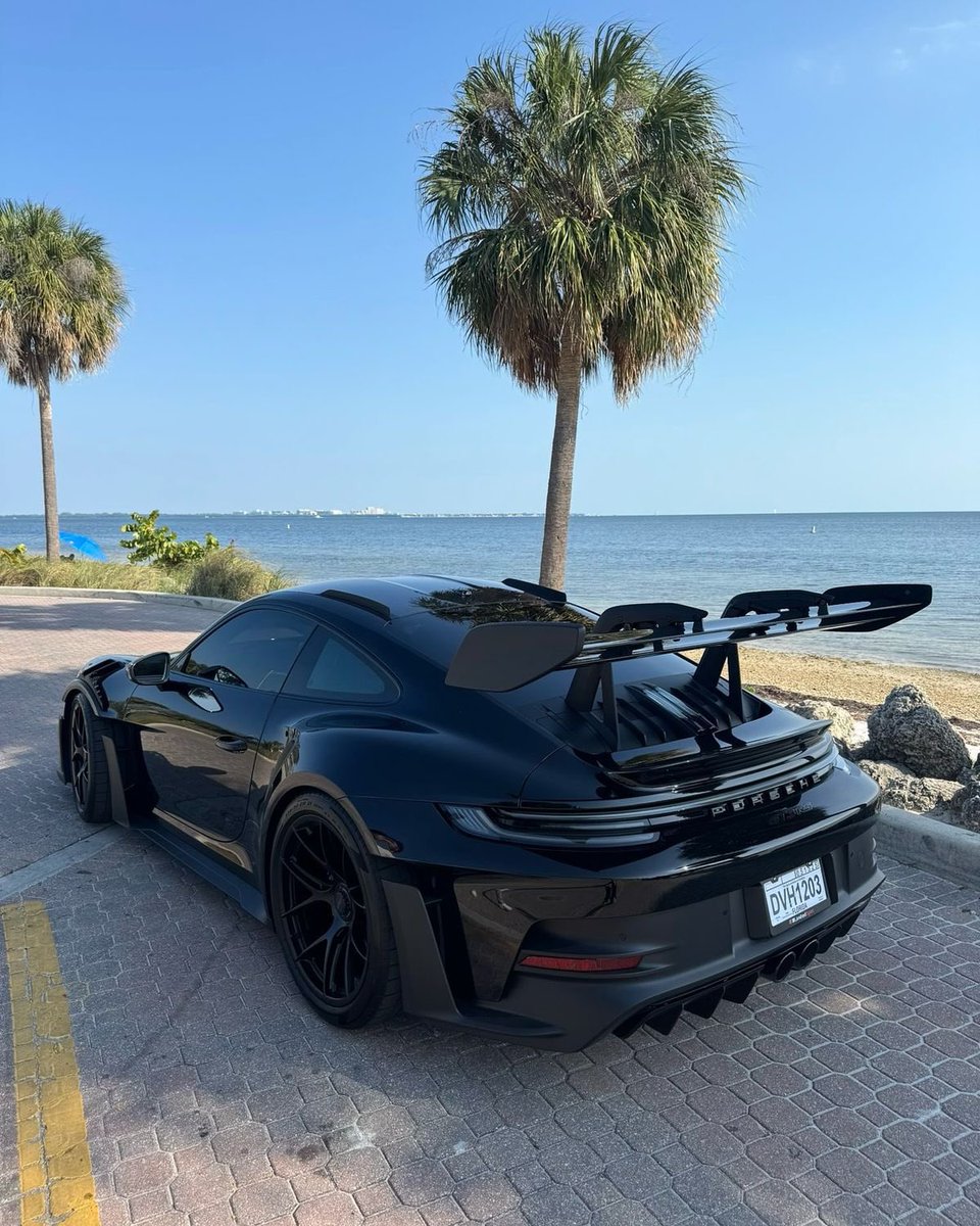 Dear Men. tweet media